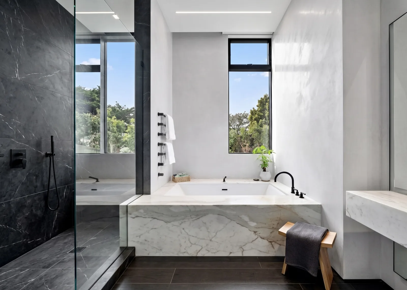Marvista – Luxury Stone Kitchen and Bath, Los Angeles CA
